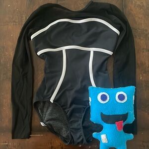five dancewear L/S black Leotard size as